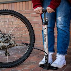 Bell Floornado 350 Floor Bike Pump