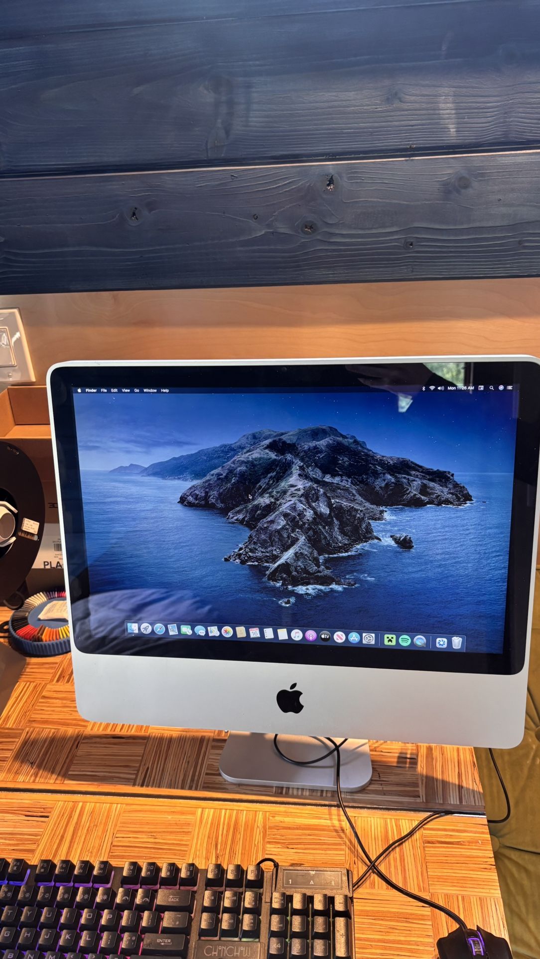 2007 Apple iMac 20 Inch With Upgraded CPU, RAM, SSD