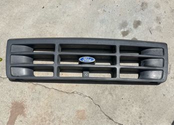 Parrilla para ford F150 año 2001