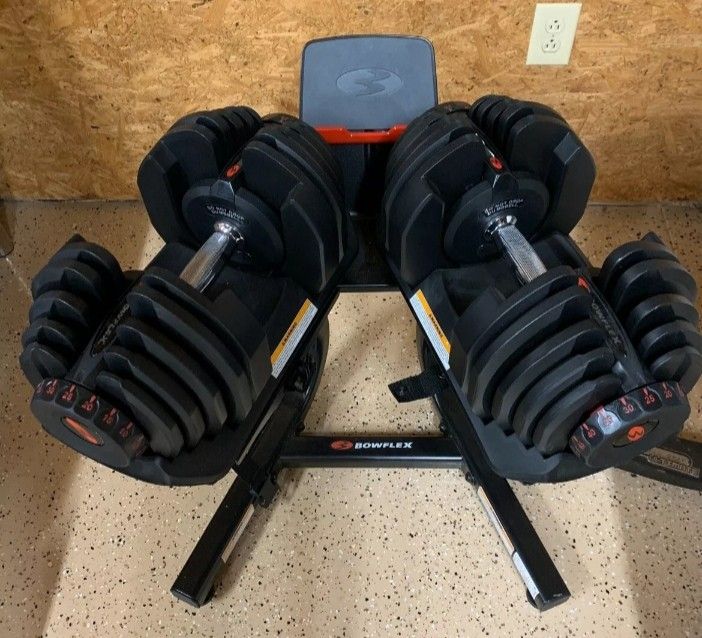 Bowflex SelectTech 1090 Adjustable Dumbbells (Set of Two) for Sale in
