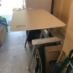 Varidesk 48” Manual Sit/Stand Desk