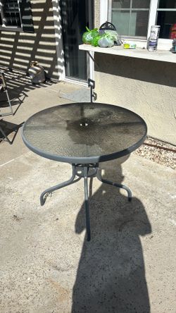 Free table
