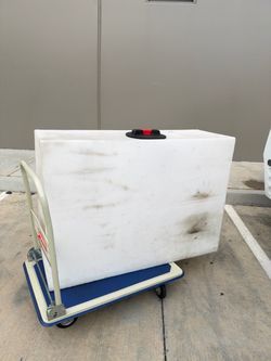 100 Gallon Water Tank Slim