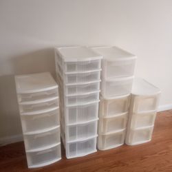 Plastic Storage Shelves 