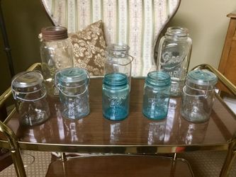 Big Lot Of Vintage Bottles