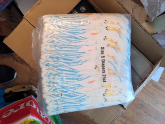 Disposable Diapers Size 5  25 Count New Unopened 