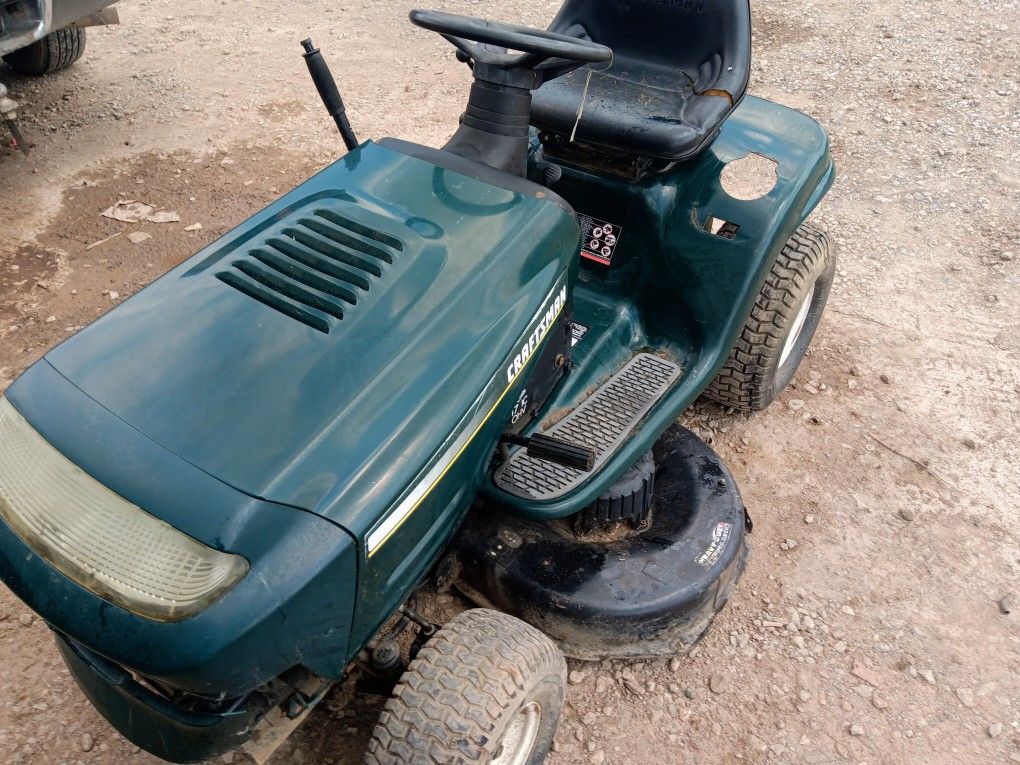 BLACK+DECKER Electric Lawn Mower, 12-Amp, 17-Inch, Corded (BEMW482ES) for  Sale in Cleveland, OH - OfferUp