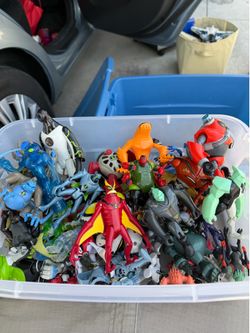 MEGA LOT: 57x Vintage Bandai Ben 10 Action Figures (2006-2011) RARE