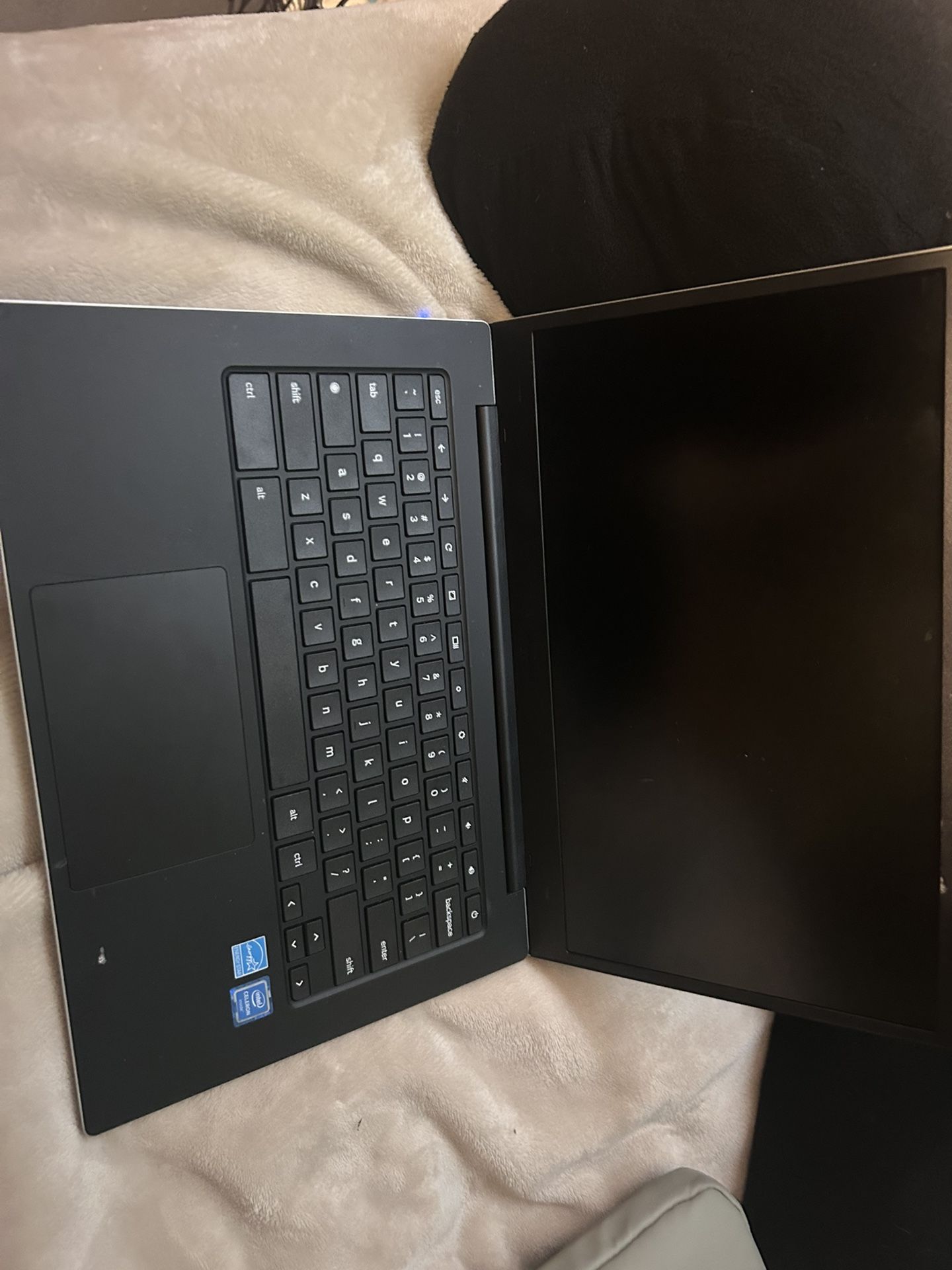 Chromebook LAPTOP