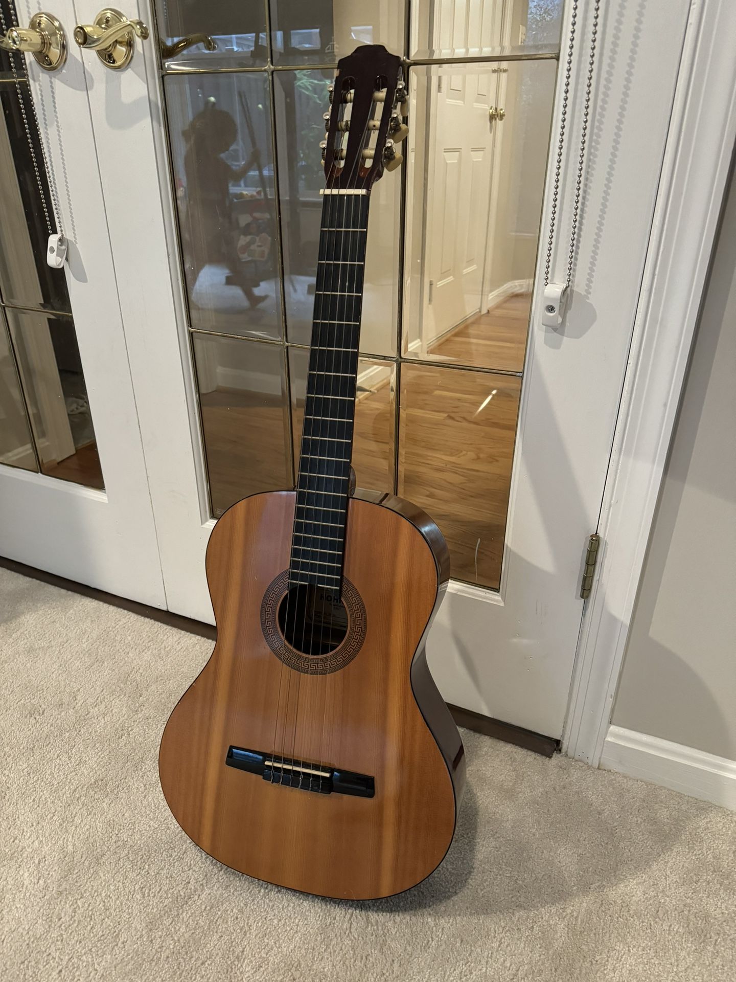 Hohner HC06 Classical Guitar