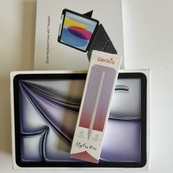 Apple IPad Air 11” ( M2 chip / 2024 Model) 128GB  with pen, keyboard case & Accessories 