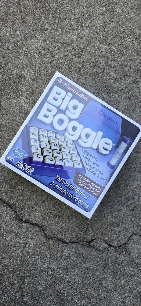Big Boggle Fun Game Board Brand New Sealed