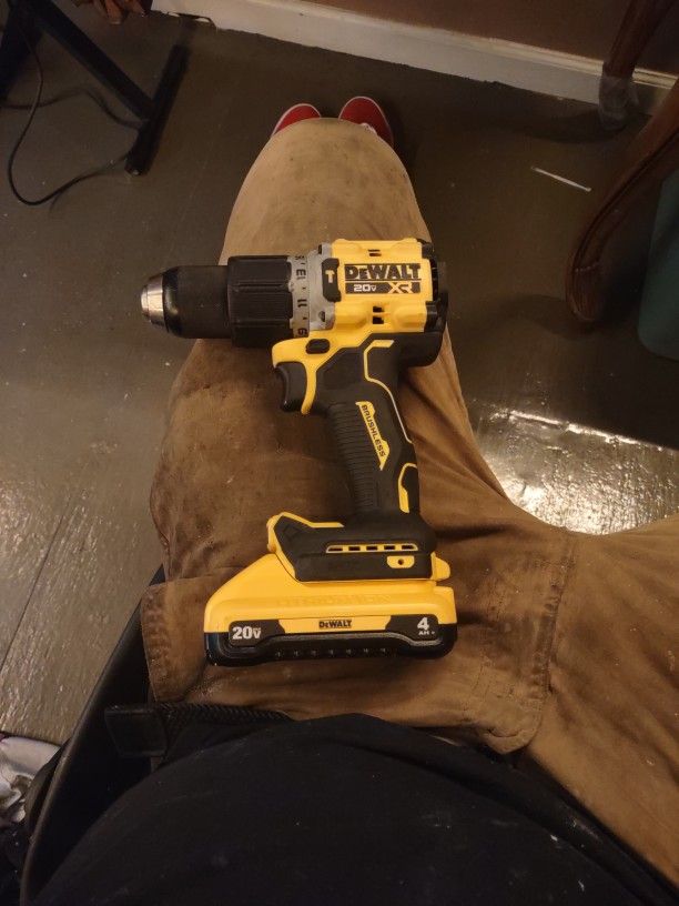 DeWalt Hammer Drill / Drill Driver