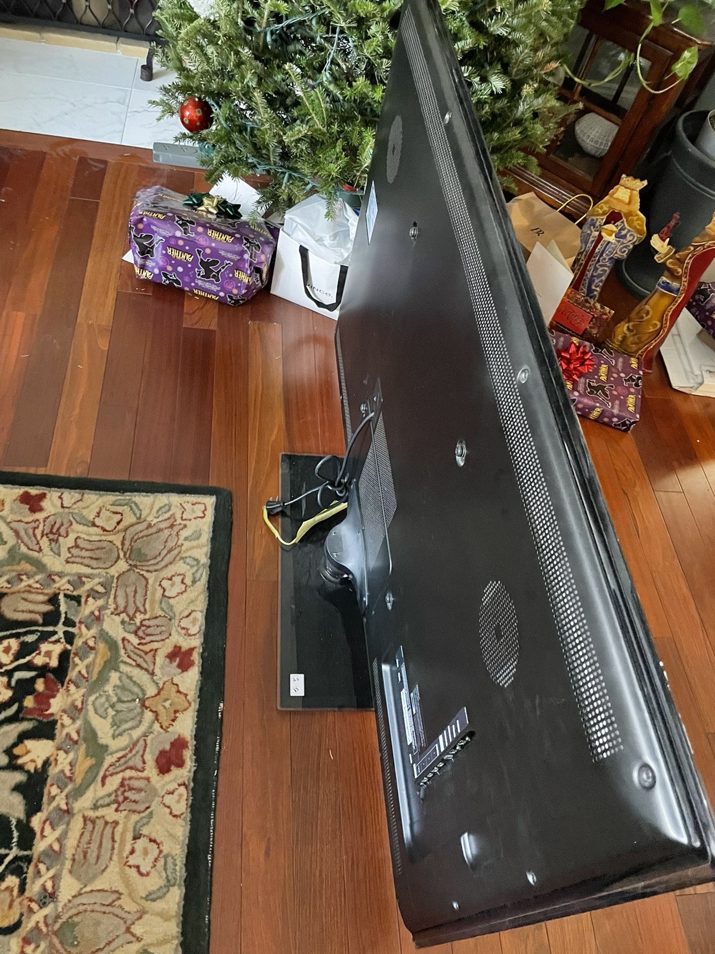 60 Inch Samsung Plasma TV 2160p for Sale in Arlington, VA OfferUp