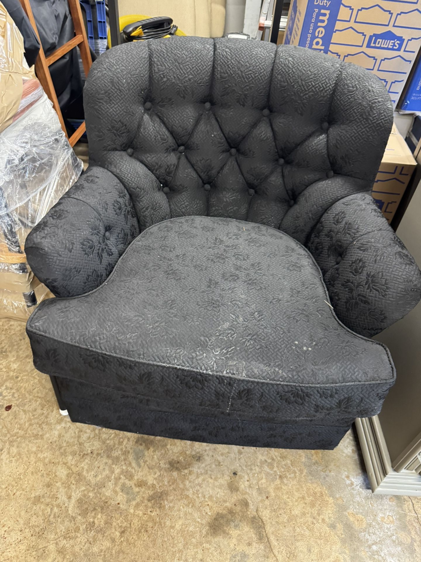 Black Lounge Chair With Ottoman
