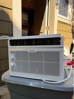 Toshiba 5,000 BTU Window Air Conditioner
