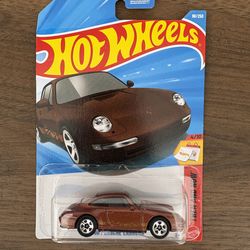 Brand New Unopened '96 Porsche Carrera Hot Wheels Diecast Collectible Car