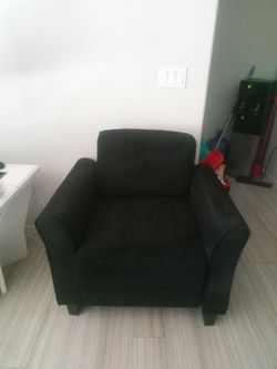 Black arm chair couch
