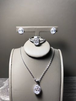 Serling Silver Moissanite Oval Halo Jewelry Sett