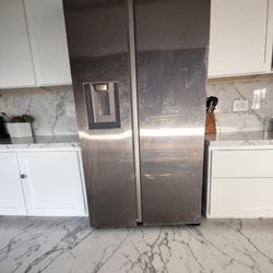 Samsung refrigerator