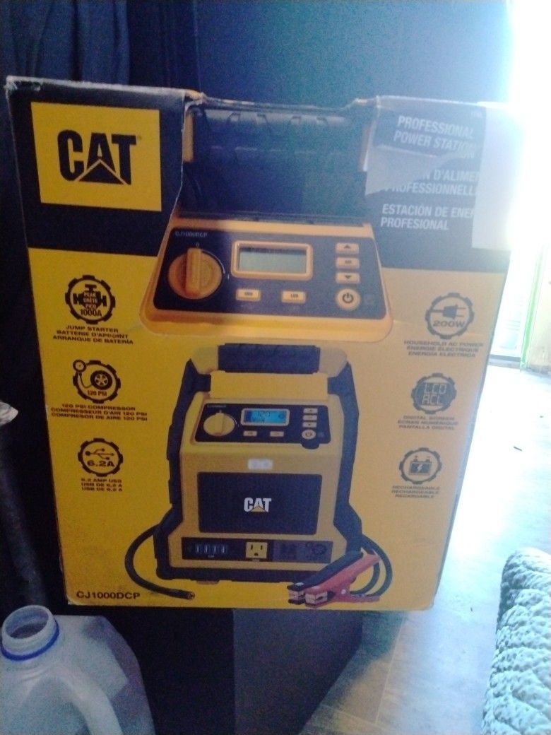 CAT Professional Power Station 