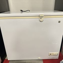 GE Freezer 