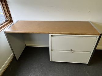 Desk with filing cabinet 