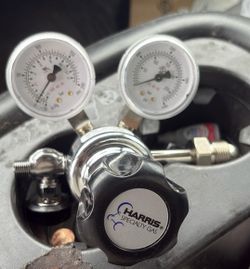 Gas Regulator Made By Harris 