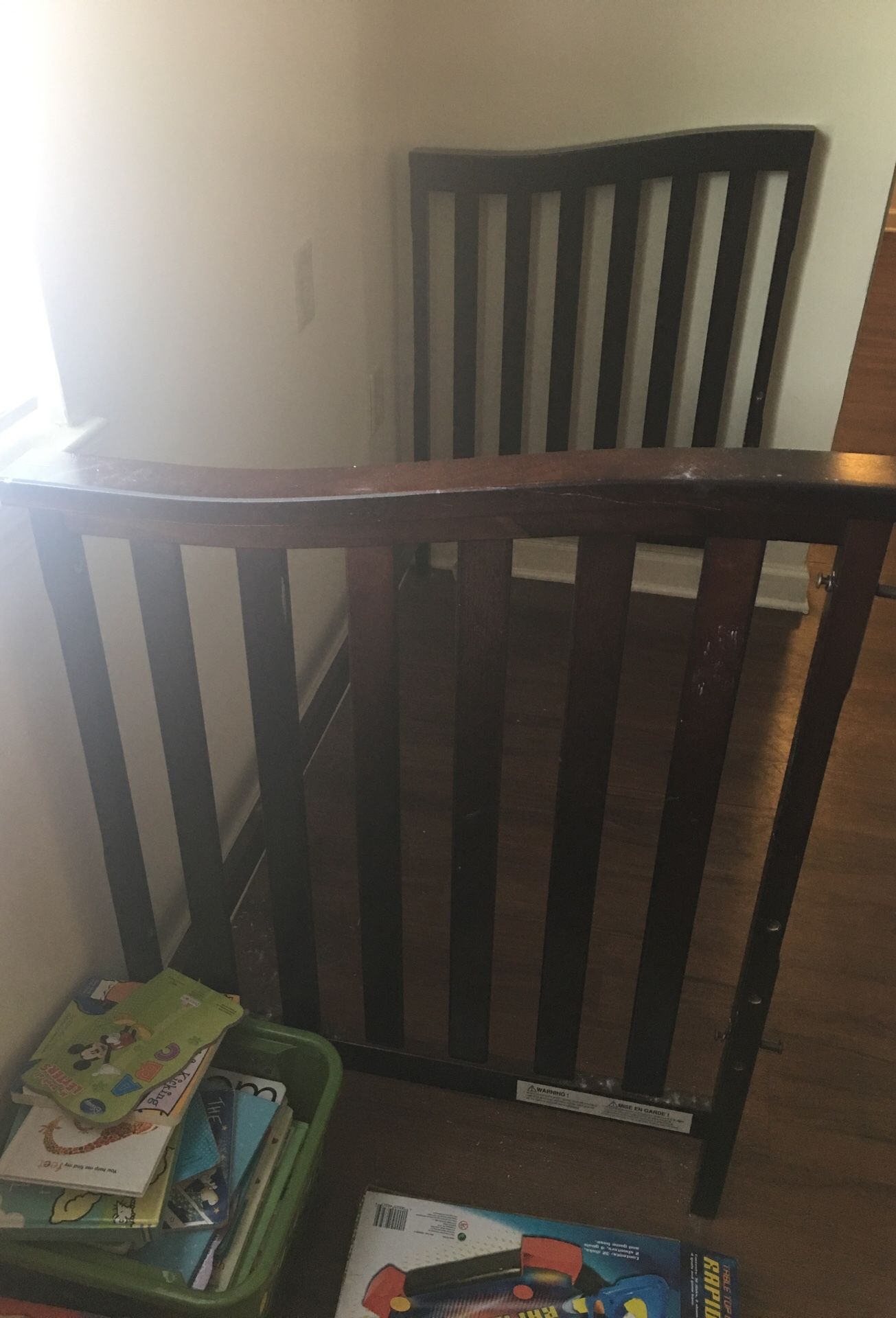 Crib/ toddler bed