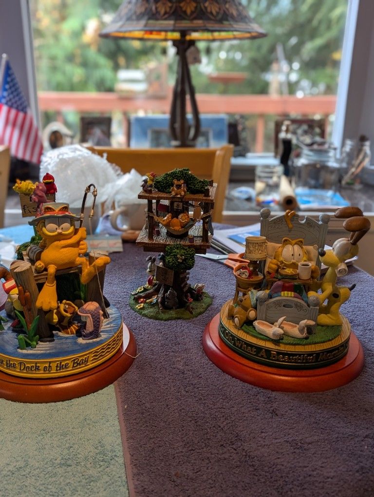 Garfield Collectables