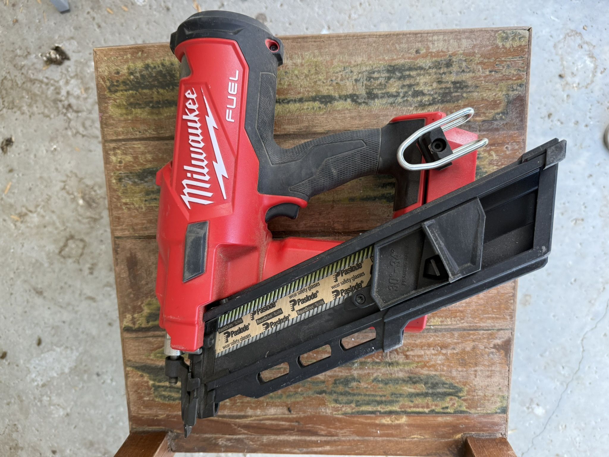 30 Degree Milwaukee Cordless Framing Nailer