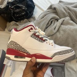 Air Jordan 3 Cardinals Size 9