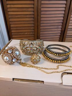 Erickson Beamon Necklace With Bracelet Earrings And Size 7 Ring