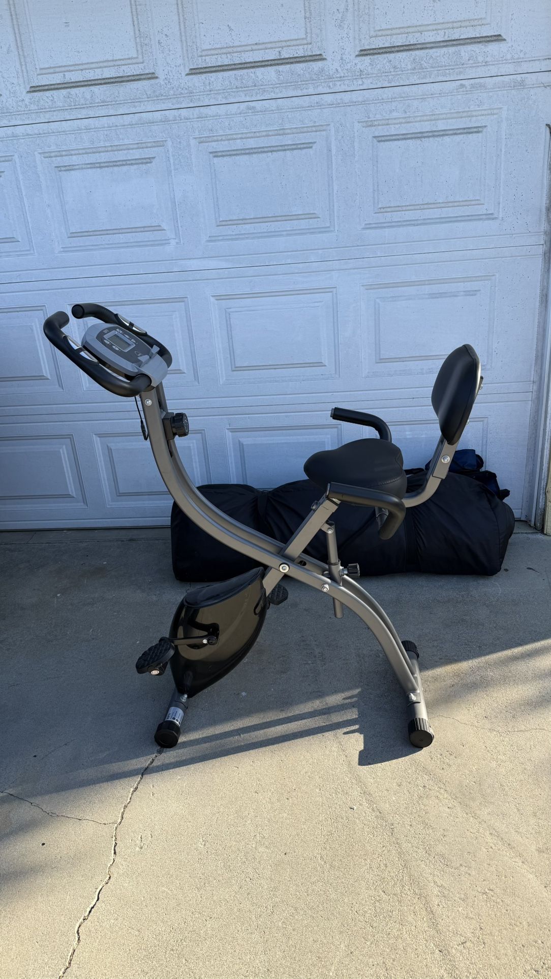 Rif6 Exercise Bike Like New !