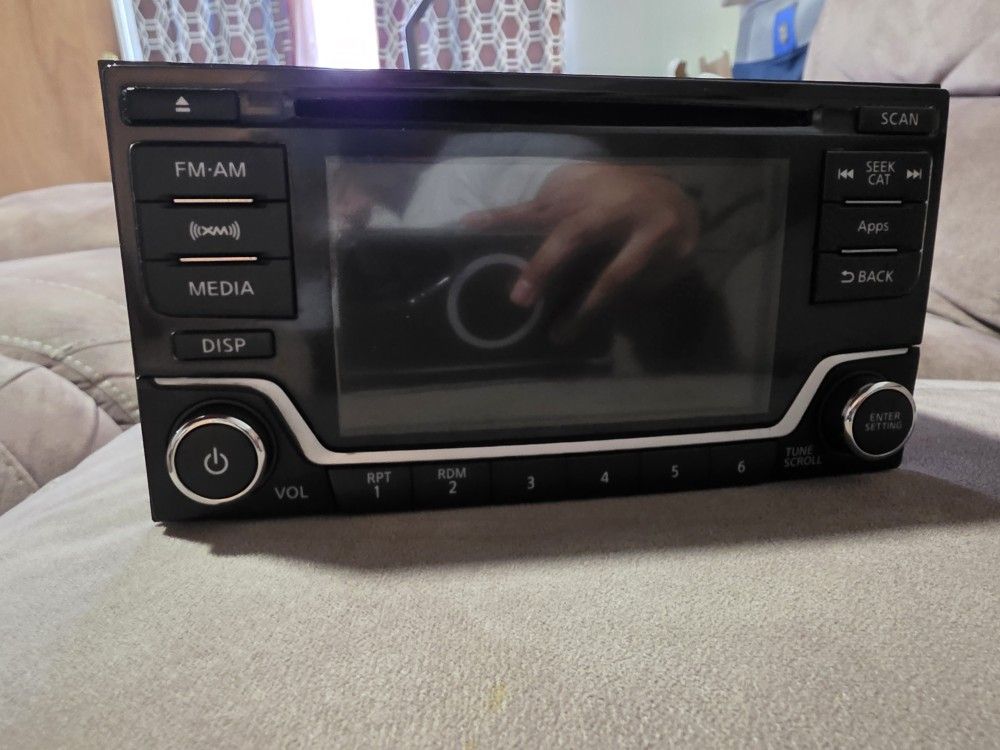 Nissan Original Stereo