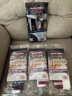 U.S. 3’x5’ Flag and 3 pack of 8’x”6 U.S.Patriotic Garland