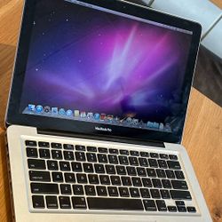 Apple MacBook Pro 15” display core i7 processor 4GB RAM 256GB SSD STORAGE DRIVE $160
