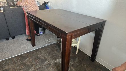 Mesa de cuatro Silas
