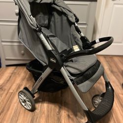 Selling: Chicco Bravo 3-in-1 Infant Travel Car Seats & Quick fold stroller
