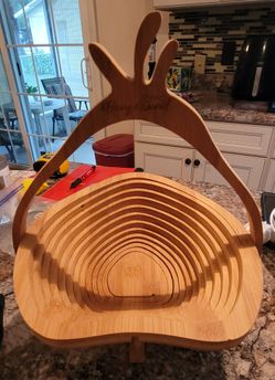 Harry & David Wooden Fruit Basket 1980