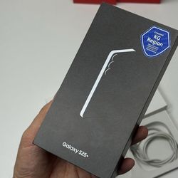 Samsung Galaxy s25 plus