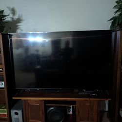 85 In Sony Flat Screen and Entertainment 