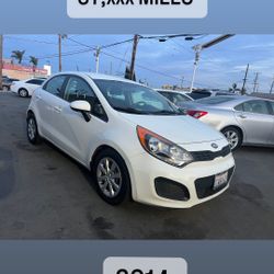 2014 KIA Rio5