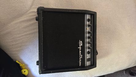 Guitar amp
