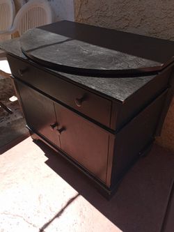 Lazy Susan TV Stand  (35in W x 30in H 24in D)
