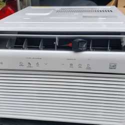 Midea 8000 Btu Portable Air Conditioner