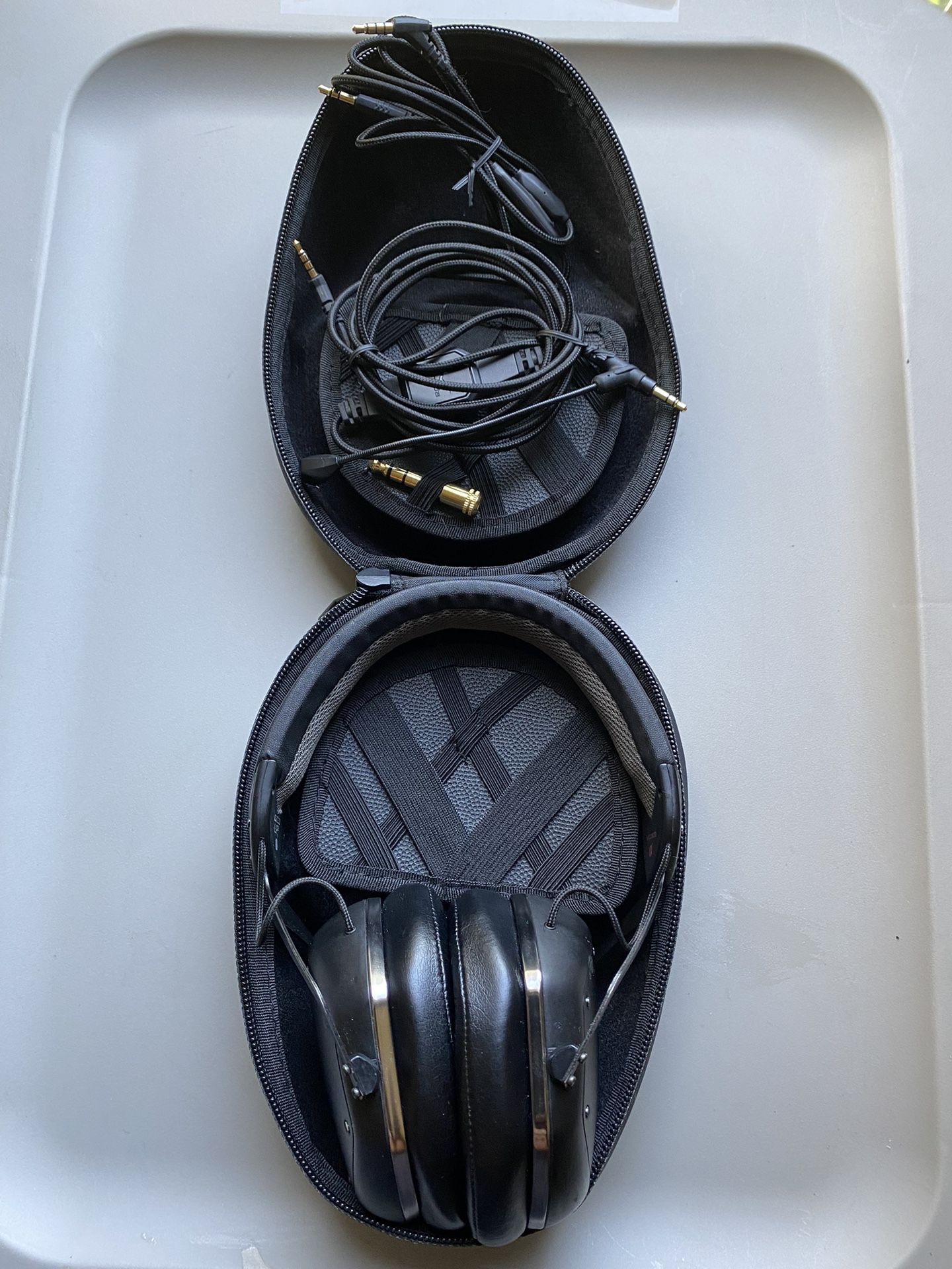 V-Moda Crossfade LP2 Wired Headphones