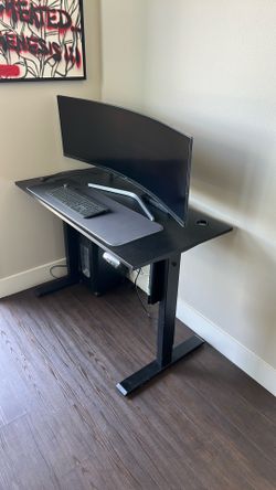 DESK / ELECTRONIC RISING DESK