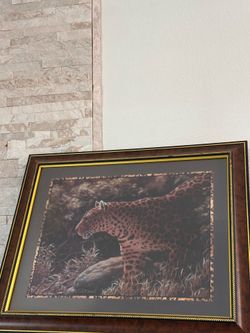 Leopard Frame