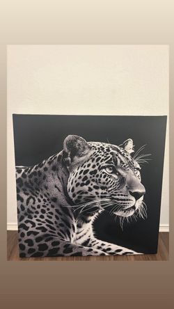 🔥 LARGE Black & White Leopard Canvas Wall Art – $150 OBO 🐆